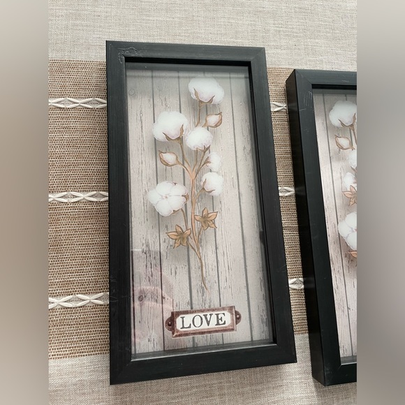 Art Mates, Set of 2 wall decor “ Love” and “Hope”. 7.25” x 14”. Black frame - Picture 2 of 8